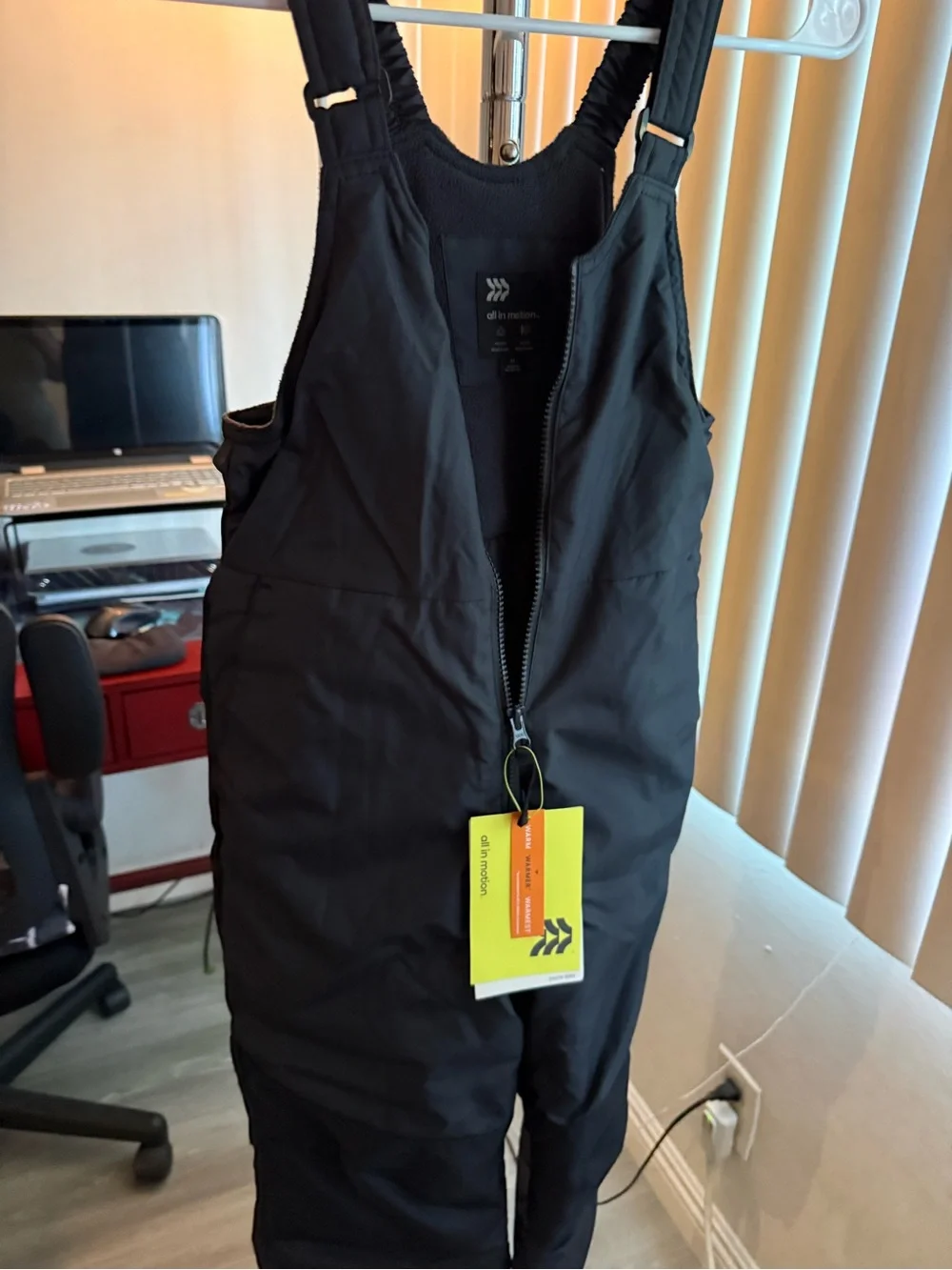 all in motion Black Insulated Snow Bibs - Picture 2 of 5